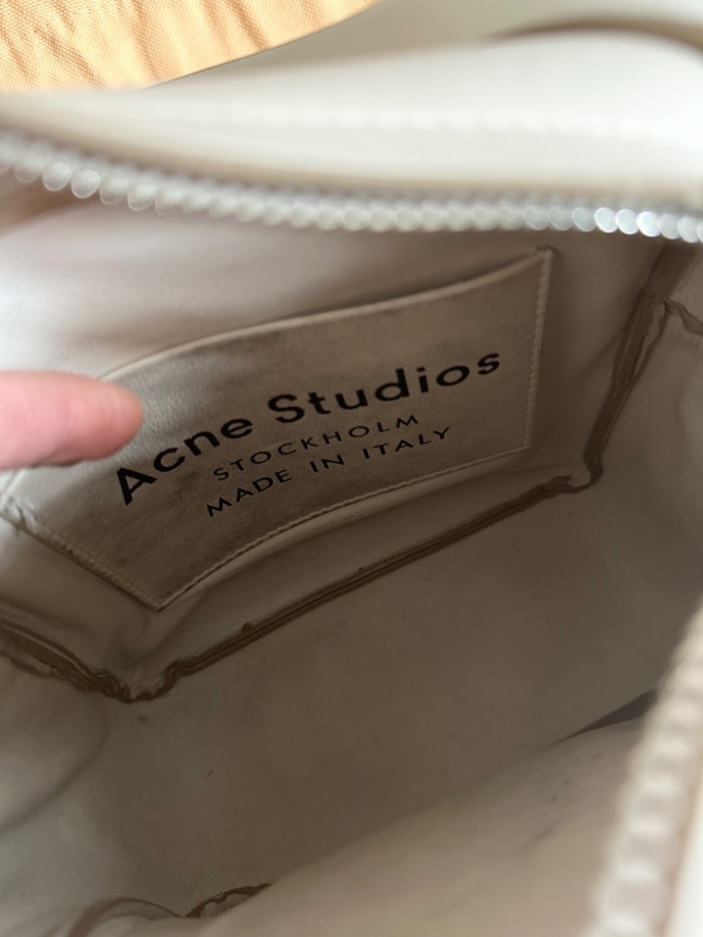 ACNE Musubi Camera Bag / White Cream (Sand Beige) - Picture 8 of 12